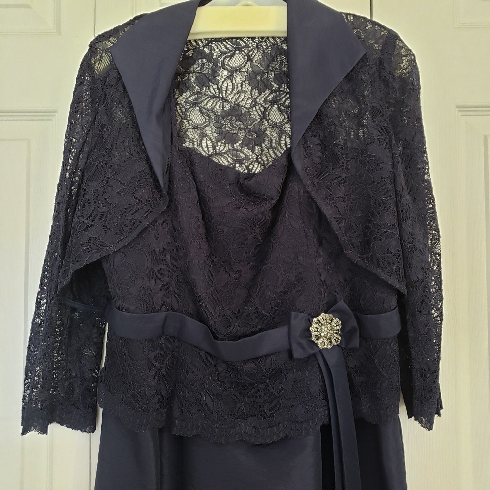 Navy blue mother of the bride cocktail length